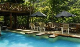 汤悦温泉爆料视频播放,揭秘视频背后的精彩瞬间